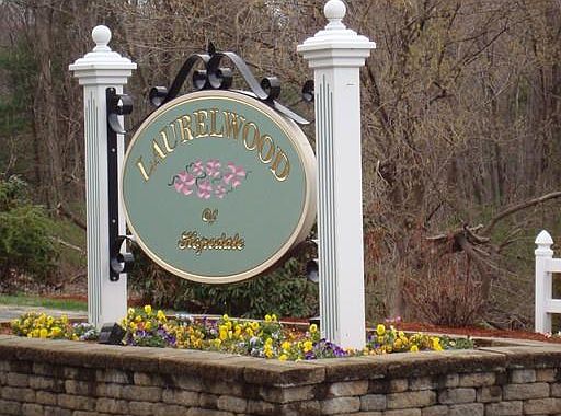 1st image of 200 Laurelwood Dr