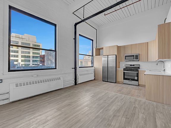 5th image of 57 Jay St #6E