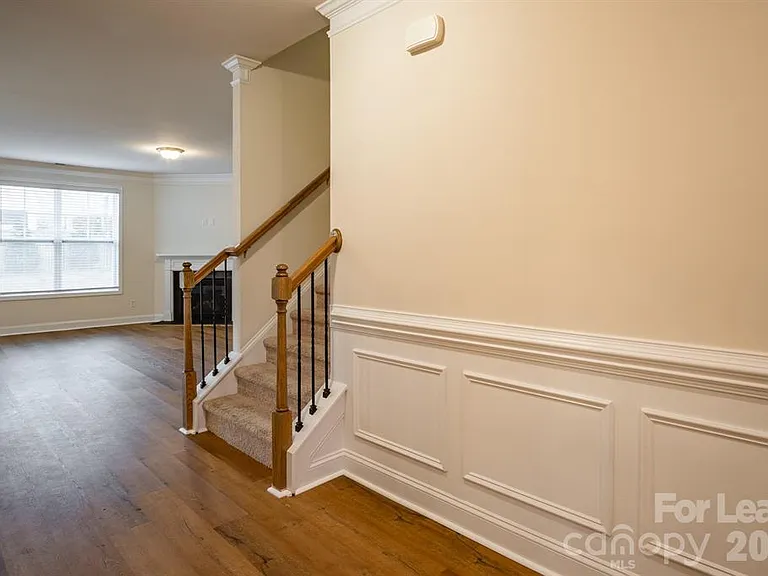 3042 Burnello Ct — Photo 4