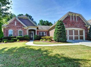 6371 Falling Water Ln, Hoschton, GA 30548