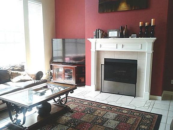 5th image of 3110 Fair Oak Dr