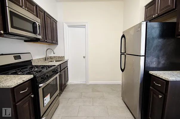 Rented by Living New York | media 6