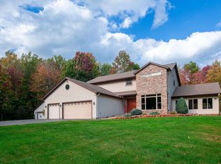 N2266 Schacht Rd, Marinette, WI 54143