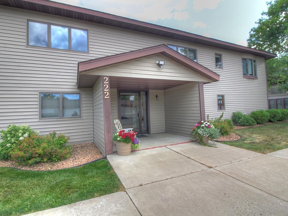 1st image of 222 Sargent Dr APT 104