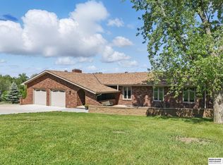 17819 Nicholas Rd, Plattsmouth, NE 68048