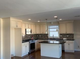 278 Warren St #2, Lyndhurst, NJ 07071