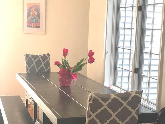 Entrance foyer that can be used as dining area.