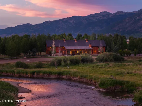 640 Clearwater Ln, Thayne, WY 83127