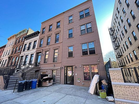 1st image of 744 Willoughby Ave #3