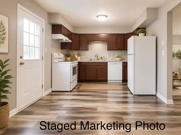 Meadow Apartments, 292 Meadow Dr #294, Danville, IN 46122