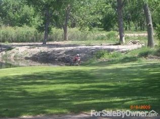 230285 Diamond Dr, Gering, NE 69341
