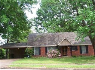 2862 Birchfield Dr, Memphis, TN 38127