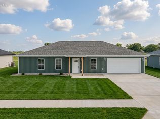 200 Love St, Auxvasse, MO 65231