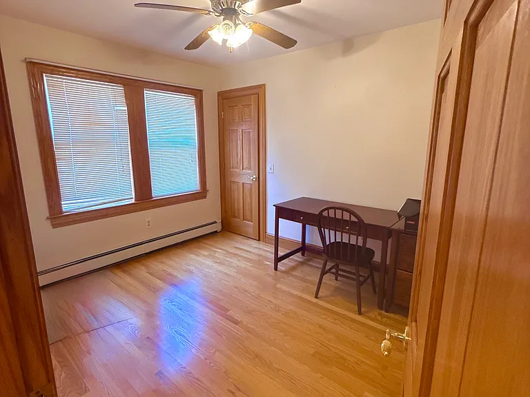 18 Silk St #1 — Photo 10