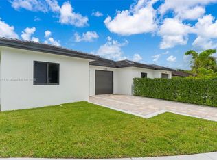 12105 SW 93rd St, Miami, FL 33186