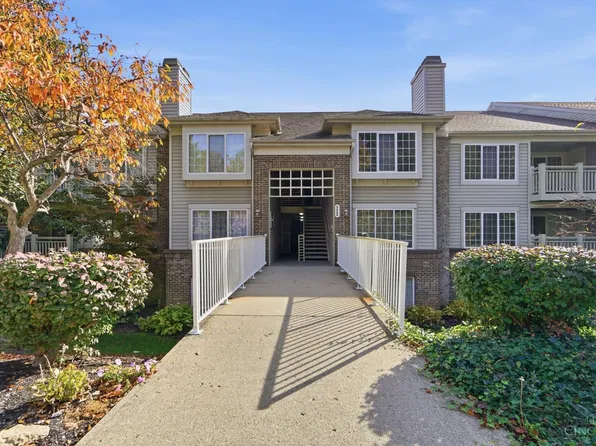 9860 Regatta Dr Unit 305, Cincinnati, OH 45252