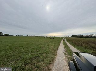 1196 Van Clevesville Rd, Kearneysville, WV 25430