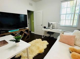 852 SW 154th Path, Miami, FL 33194