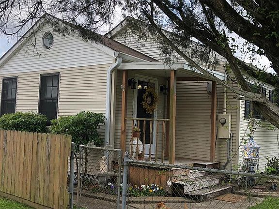 2nd image of 1312 Moisant St