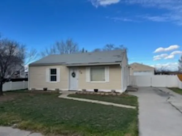 74 W Plum St, Grantsville, UT 84029