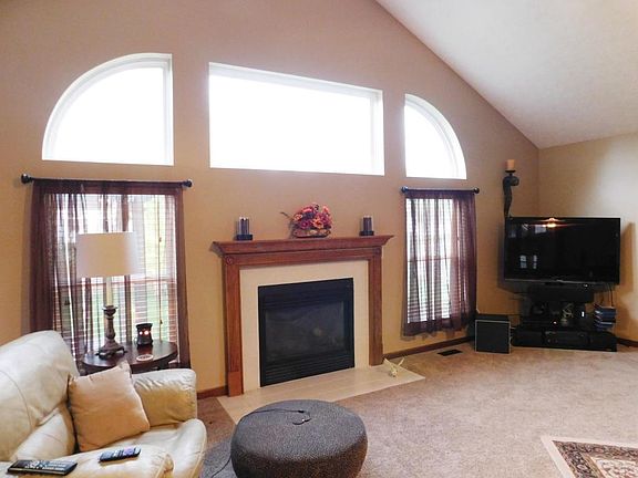 5th image of 1954 Sunny Creek Ct