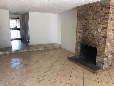 3rd image of 8001 Rockhurst Way