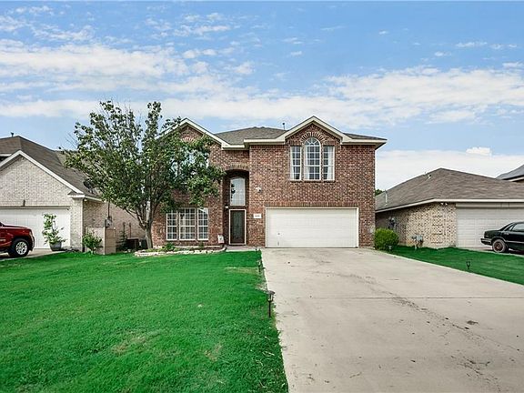 2nd image of 629 Crystal Brook Dr
