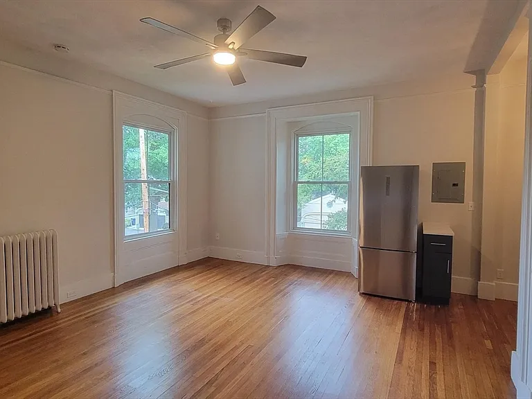 73 Elm Rd #8 — Photo 6