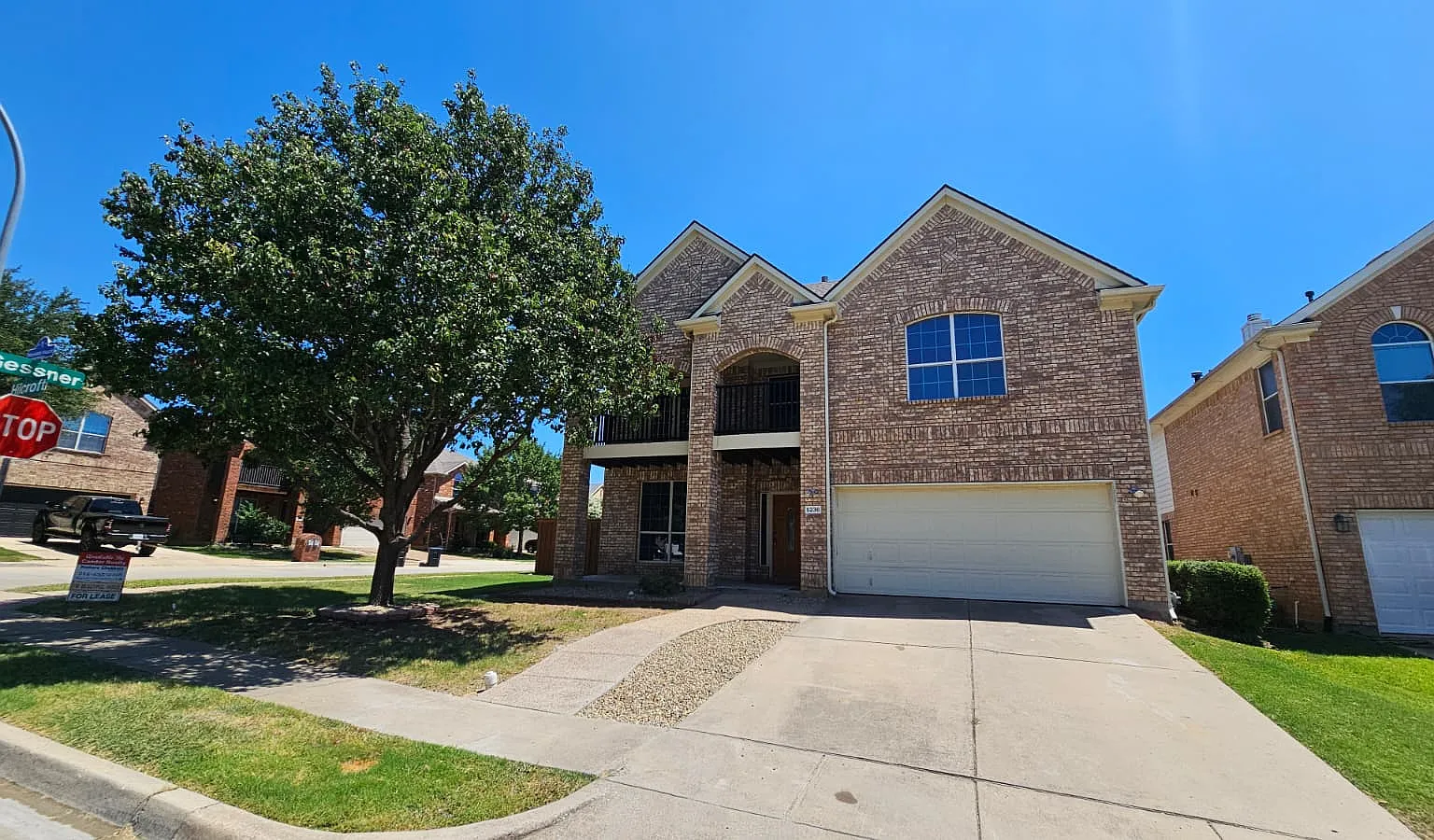 4 bed, 2.5 bath, 2846 sqft, $3,149 — Photo 3