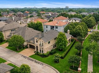 1102 Oyster Bank Cir, Sugar Land, TX 77478