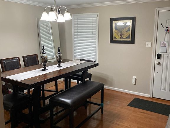 4th image of 1434 Deerfield Ln