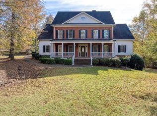 472 Arnold Mill Rd, Woodstock, GA 30188