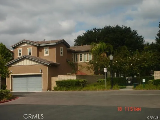 167 W Arbor Ct — Photo 1