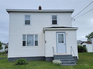 50 Elizabeth Avenue, Grand Bank, NL A0E1W0