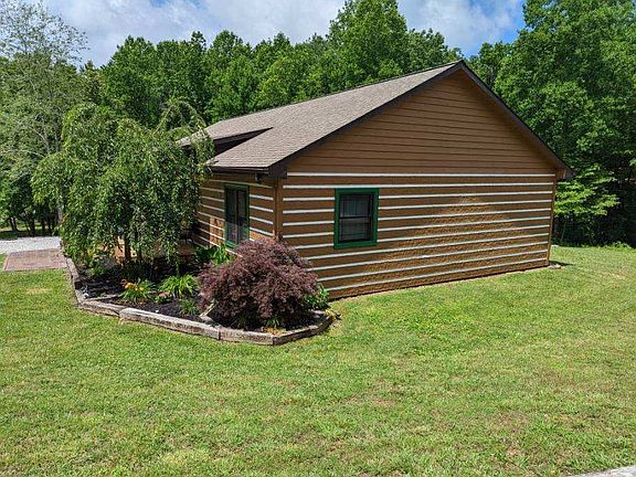 2nd image of 46 Hideaway Dr