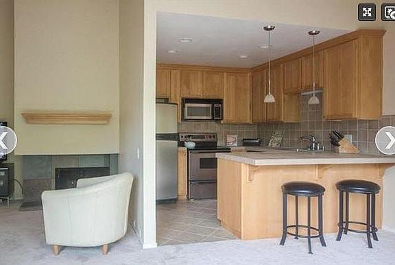 3rd image of 602 Woodside Sier Unit 4
