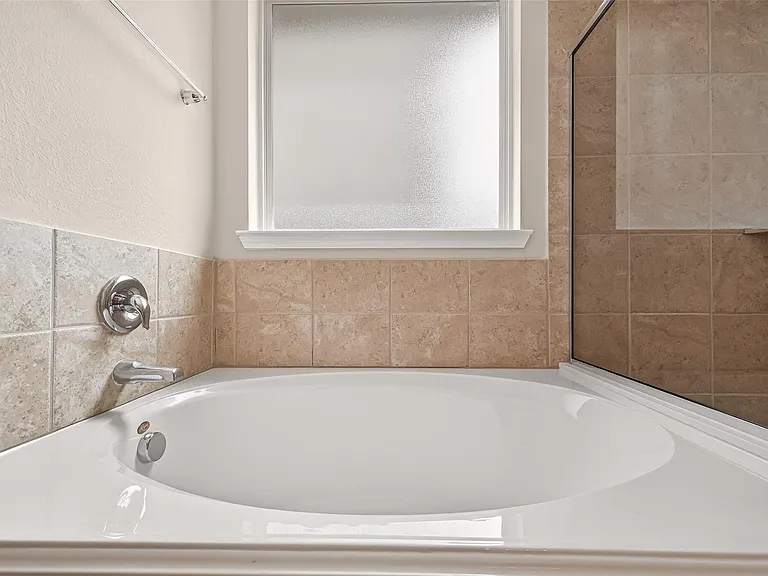 111 Pheasant Run Dr — Photo 32