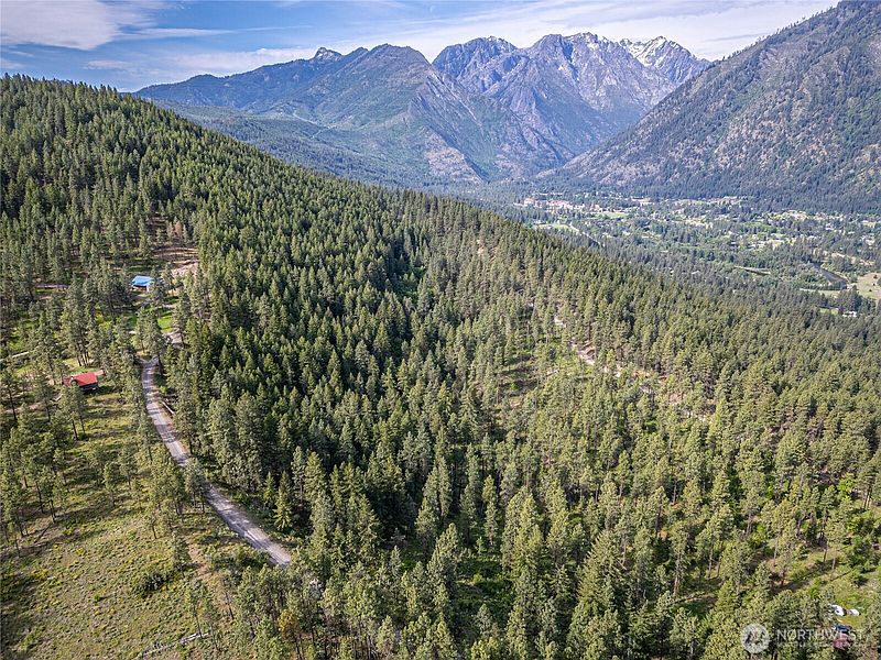 3rd image of 329 First Grade Road
