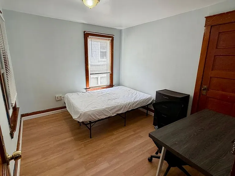 22 Mildred Ave — Photo 25