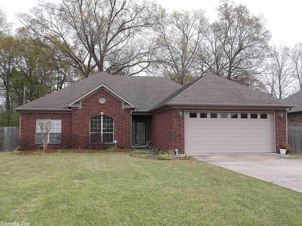 1st image of 766 Jamestown Cir