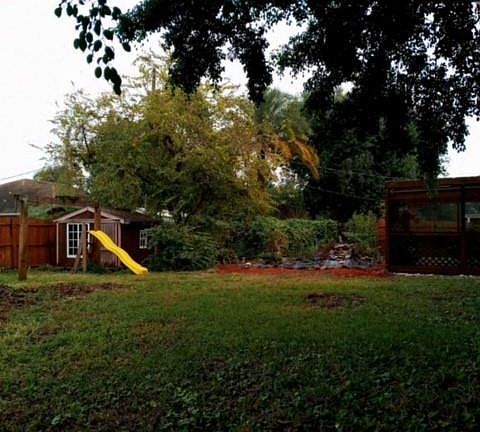 2nd image of 303 SW Film Ave