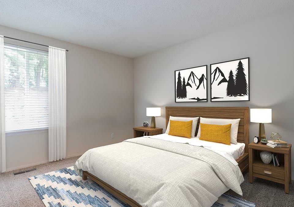 1st image of 415 Chunns Cove Rd #120228