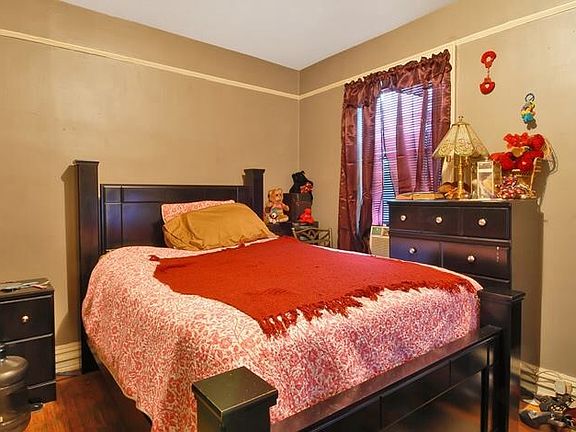 4th image of 260 Harrison Ave #409