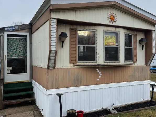 53 Monticello St SW, Grand Rapids, MI 49548