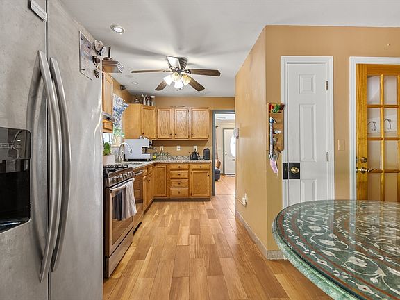5th image of 84 Crawford St #1