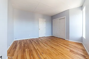 Rented by Nest Seekers International