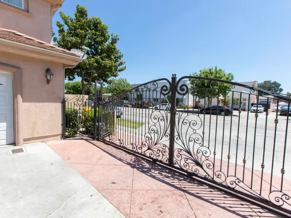 9323 State St, South Gate, CA 90280