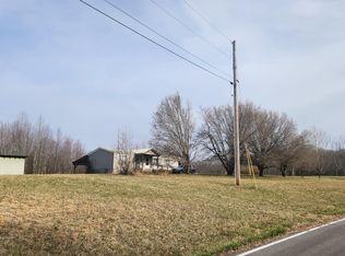 1763 Groves Rd, Pikeville, TN 37367