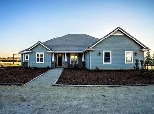 10244 Equestrian Dr, Elk Grove, CA 95624