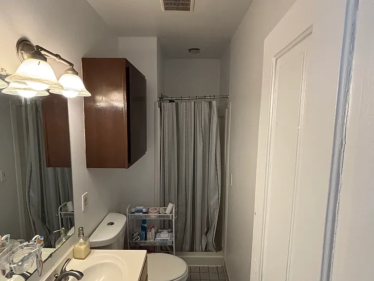 505 Emmet St #4 — Photo 6